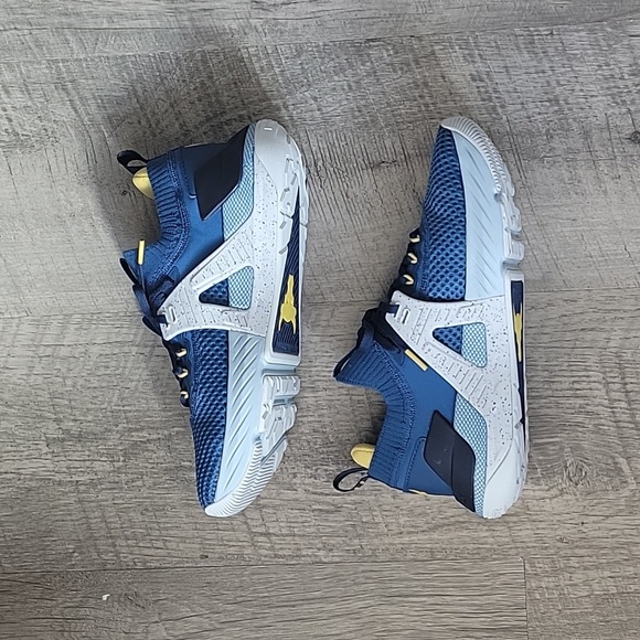 Under Armour Project Rock 4 - Picture 3 of 5